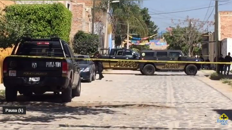Roban carga de camión en Tonalá, cuatro hombres armados hieren al conductor y se llevan el vehículo 