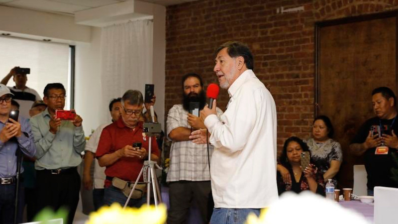 Noroña llama a la unidad en comunidad migrante de EEUU 