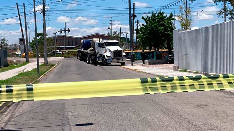 Policía Estatal aprehende a sujeto en Santa María Magdalena, Querétaro, tras persecución policial  