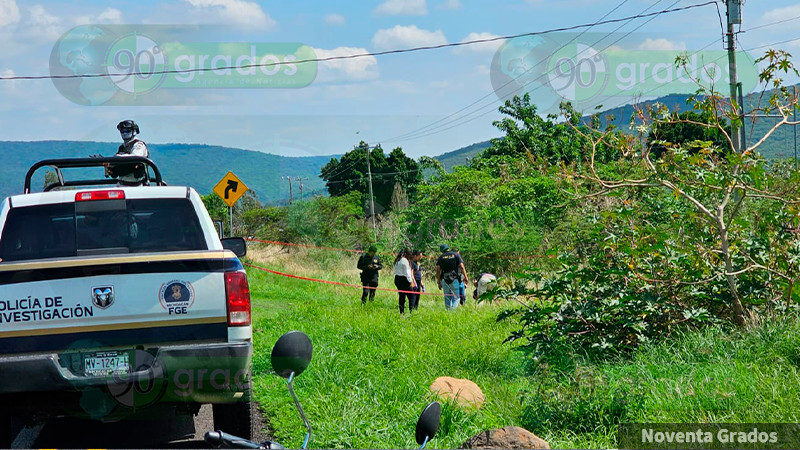 Hallan a hombre sin vida sobre la carretera Jacona-Los Reyes en Tangamandapio, Michoacán 