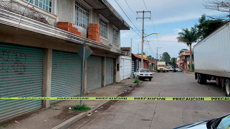 Asesinan a taxista de línea Monarca en Uruapan