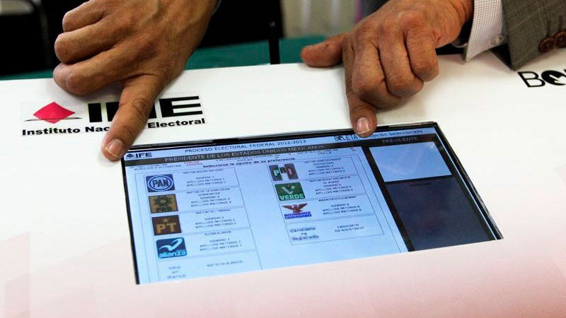 Planea INE maximizar el voto de mexicanas y mexicanos residentes en el extranjero 