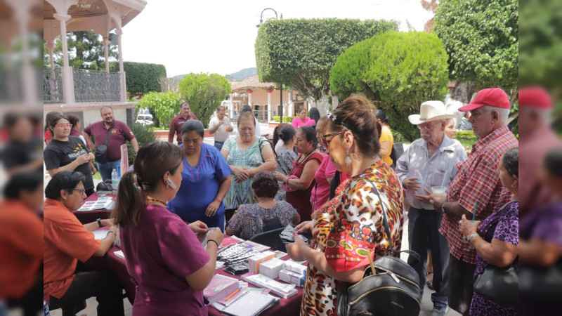 Promueve Seimujer toma de decisiones informadas en salud sexual y reproductiva