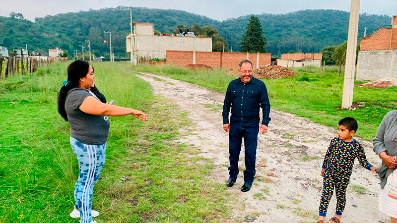 Téllez Marín visita la colonia Jorge Obispo y Tenencia Morelos en Ciudad Hidalgo, para conocer sus necesidades 