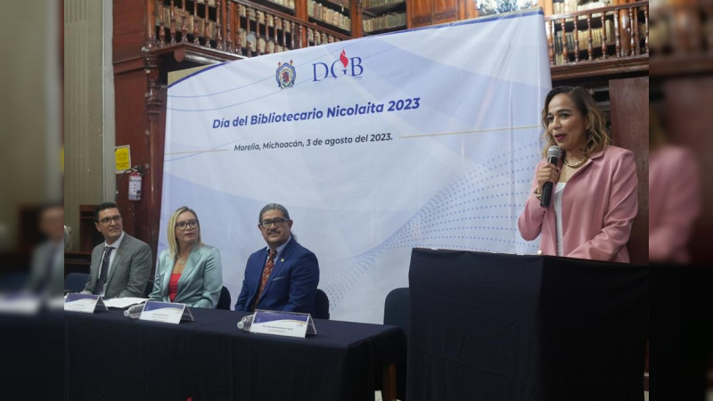 Respetar y dignificar el trabajo de las y los bibliotecarios, la mejor forma de reconocerlos: Rectora