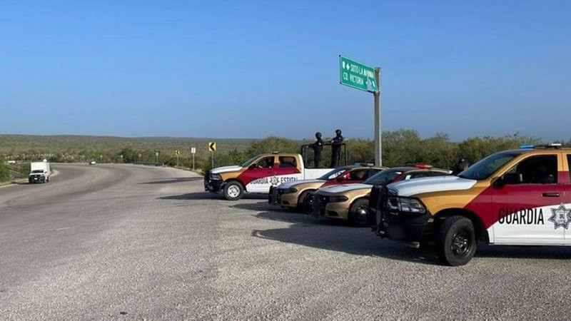 En Tamaulipas amanecen con agresión a Guardia Estatal y bloqueo en autopista 