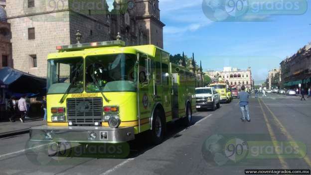 Realizan desfile por el Día del Bombero - Foto 0 