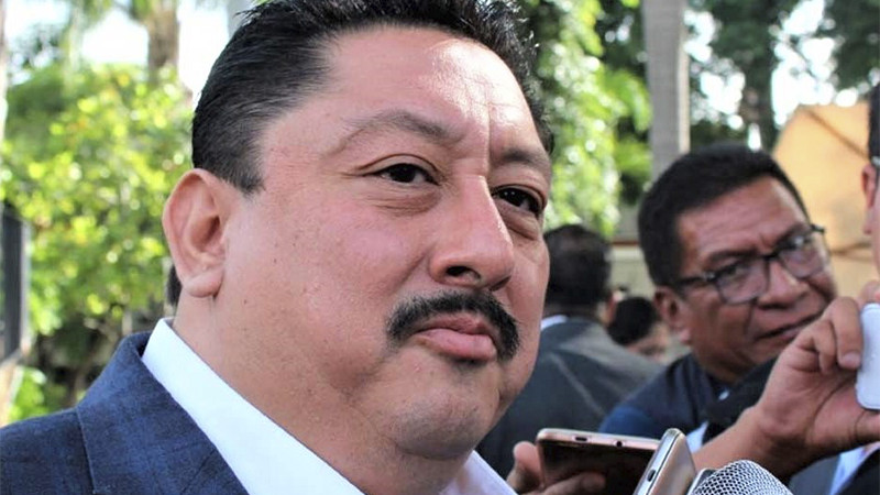 Fiscal de Morelos, con orden de aprehensión: FGR despliega operativo en su domicilio 