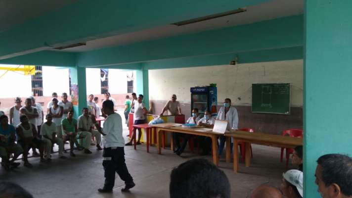 Intensifican búsqueda de pacientes con tuberculosis en el CERESO de Apatzingán  