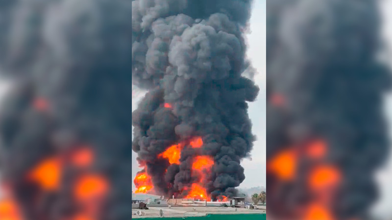 Se registra incendio en fabrica de químicos en Chicoloapan, Edomex  