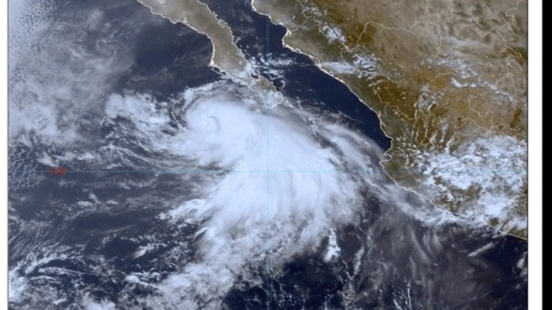 Cierran puertos de Baja California Sur por tormenta tropical “Eugene” 