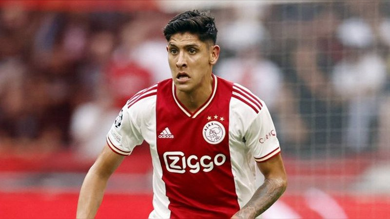 Edson Álvarez será nuevo jugador del West Ham United; viaja a Londres a cerrar su fichaje 