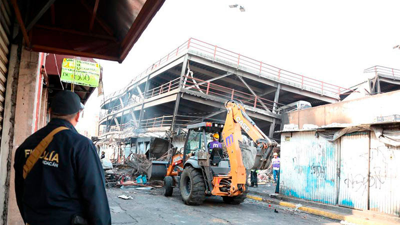 Detenida demolición de estacionamiento de Mercado Independencia, por culpa de concesionario 