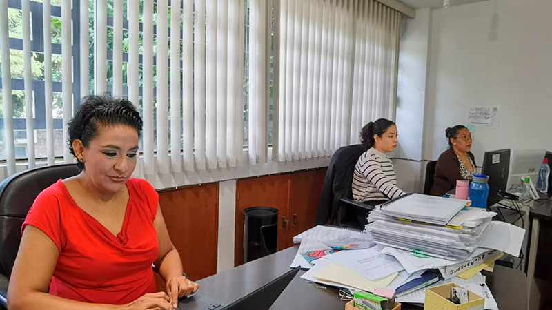 Aumento salarial del 4% a trabajadores del Telebachillerato Michoacán