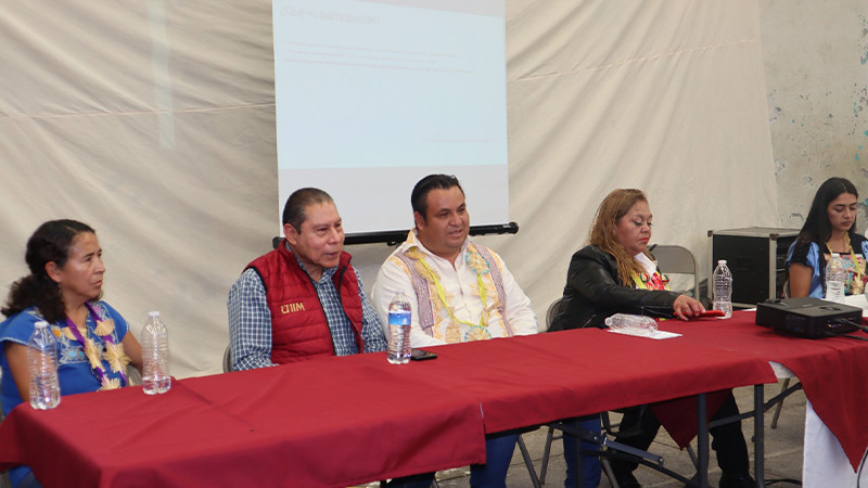 Pide UIIM abordar problemáticas de pueblos originarios desde la academia