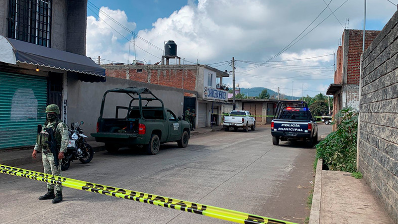 Asesinan a hombre en una carnicería al oriente de Uruapan