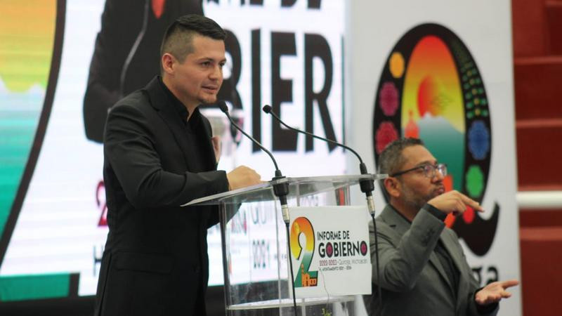 Arturo Estrada Barriga, presidente municipal de Quiroga, rinde su segundo Informe de Gobierno