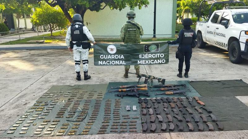 SSP, Sedena y GN aseguran armamento y municiones, en Buenavista 