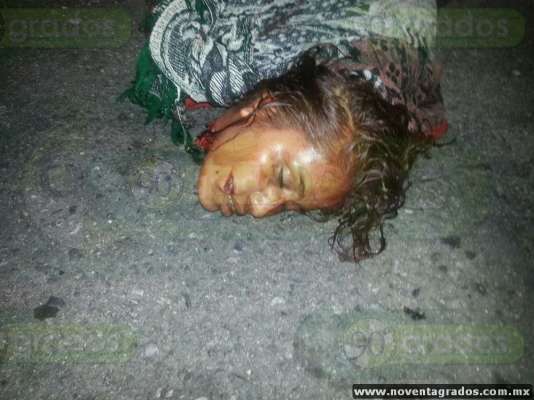 Abandonan cuerpo decapitado de una mujer en calles de Acapulco - Foto 1 