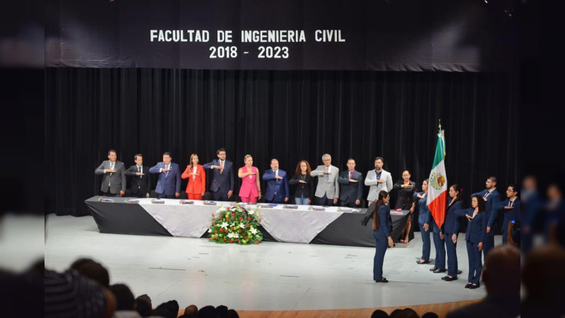 Insta rectora a seguir preparándose a egresadas y egresados nicolaitas, ante un mundo competitivo