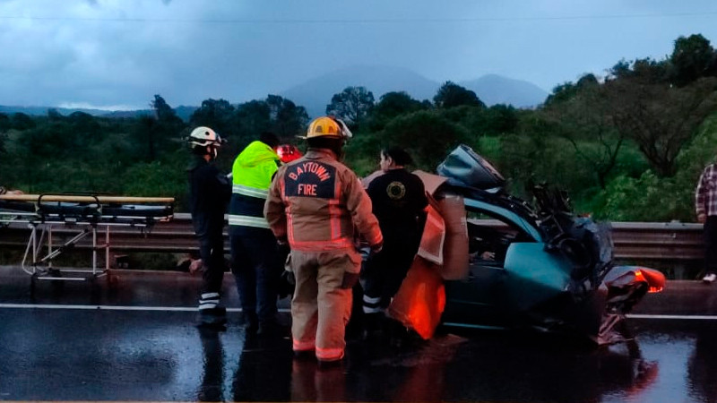 Accidente en la Siglo XXI deja saldo de tres muertos y un menor herido ...