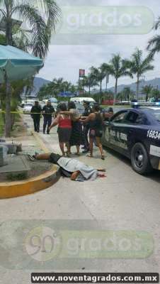 Balean y matan a hombre en calles de Acapulco - Foto 0 