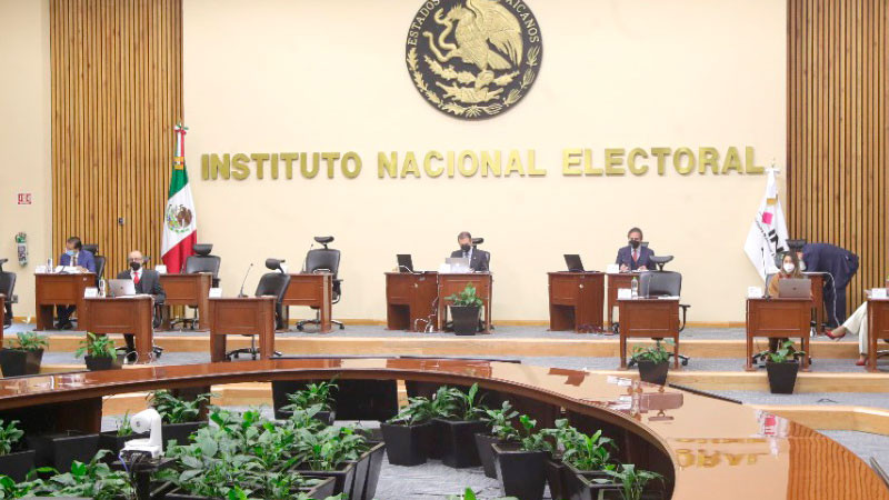 “Es mucho”: AMLO critica presupuesto del INE e insiste en reforma y ahorro de 10 mil mdp  