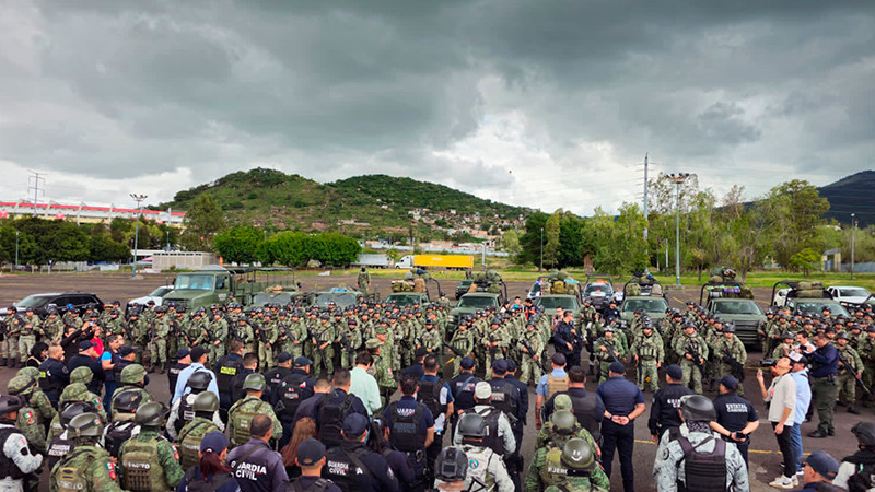 Para reforzar tareas de seguridad en Michoacán, arriban más de 200 elementos del Cuerpo de Fusileros Paracaidistas