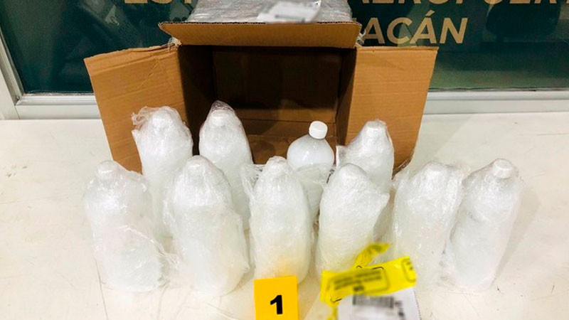 Aseguran droga sintética en empresa de paquetería, en Sinaloa 