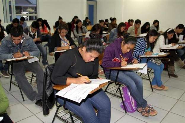 Suspende la SEP evaluación a los maestros de manera indefinida 