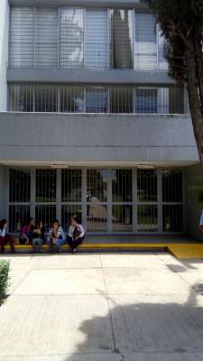 Manifestantes liberan el edificio de Rectoría 