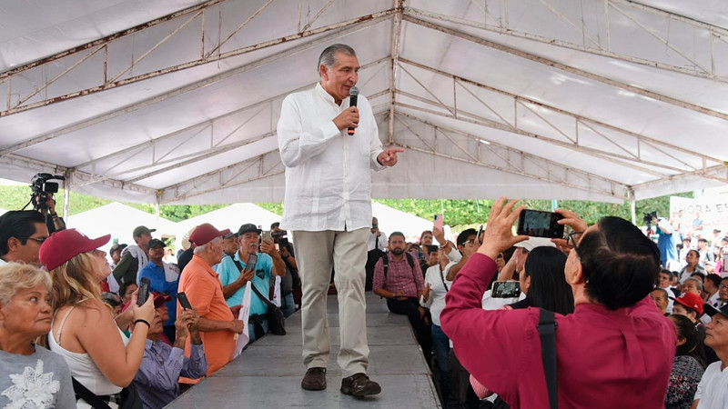 Adán Augusto rinde homenaje a jóvenes desaparecidos en Jalisco 