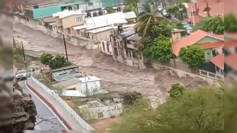 Ante paso de huracán Hilary: hombre muere al intentar cruzar arroyo en Baja California Sur  