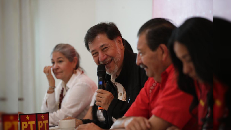 Tenemos que cuidar la unidad, perder mayoría en el Congreso sería mortal: Fernández Noroña 