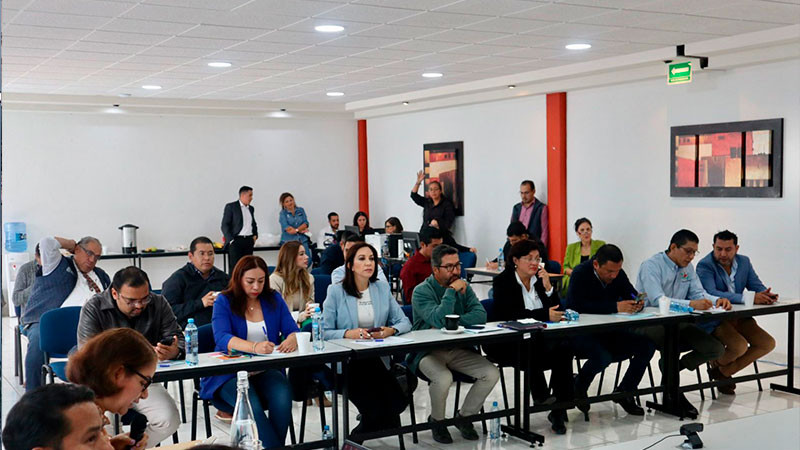 Michoacán cumple con transparencia con la Nueva Escuela Mexicana: IEMSySEM