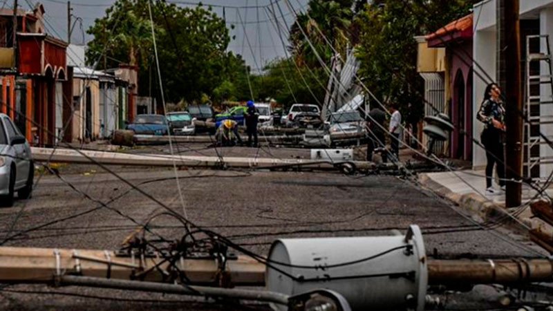 Remanentes de “Hilary” dejan árboles caídos, apagones e inundaciones en cuatro municipios de Sinaloa 
