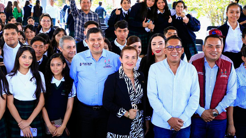 Con apoyo de Nacho Campos, abre Conalep Uruapan carrera en Autotransporte 