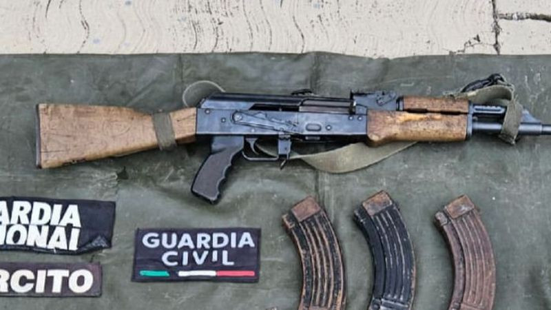SSP, Sedena y Guardia Nacional, detienen a sujeto en posesión de arma de fuego en Apatzingán