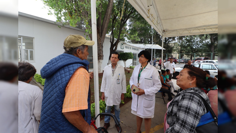 Supervisan autoridades del IMSS Michoacán atención en Oncología y Hemodiálisis del HGZ No. 4