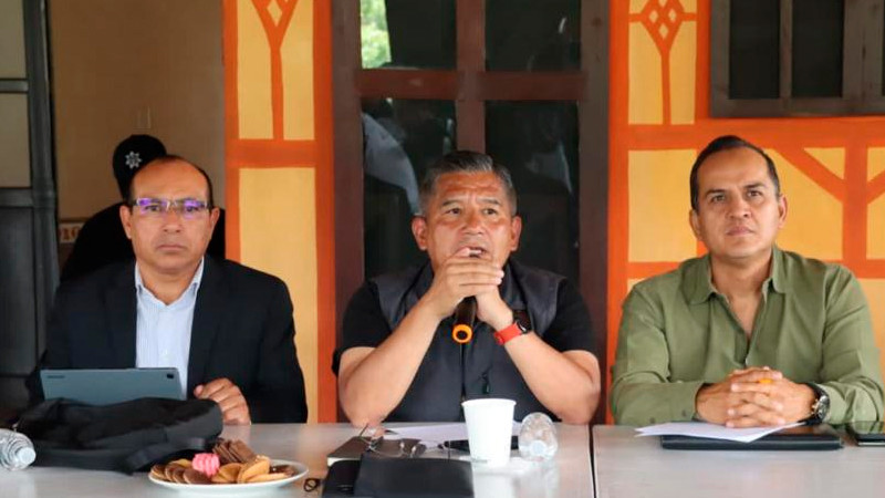 Se reúne titular de la SSP con presidentes municipales de Región Oriente de Michoacán 