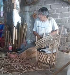 A través de la Dirección de Desarrollo Económico el ayuntamiento oferta financiamientos para artesanos de Apatzingán 