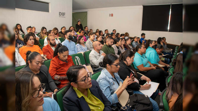 DIF Michoacán refuerza servicios psicológicos y médicos para adultos mayores