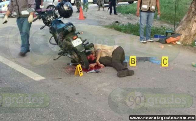 Un civil y un policía muertos al enfrentarse a balazos en Cuajinicuilapa, Guerrero 