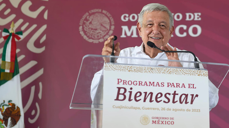 López Obrador le pide a las "corcholatas" no ponerse tristes si pierden  