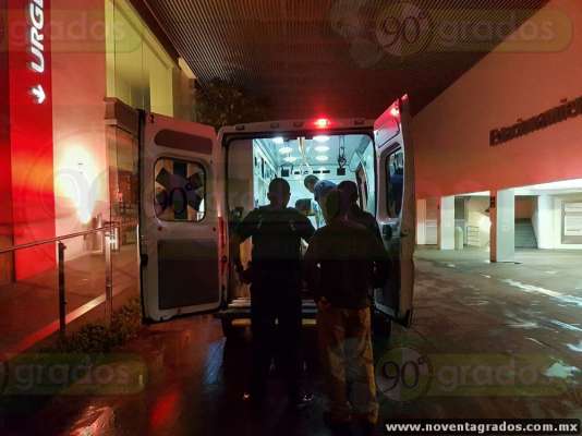 Bajo fuerte dispositivo de seguridad trasladan a Morelia a policía federal herido en enfrentamiento - Foto 0 