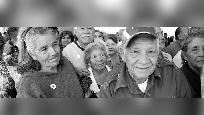 Día del Abuelo en México: a 4 de cada 10 adultos mayores se les niegan sus derechos fundamentales 