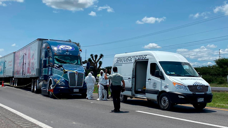 Accidente en la carretera federal 57 en Querétaro deja una persona sin vida