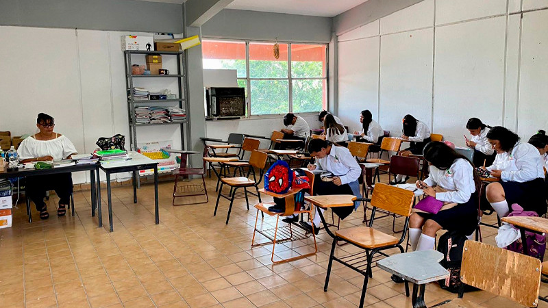 Sin contratiempos, regreso a clases en media superior y superior en Tierra Caliente, Michoacán	 