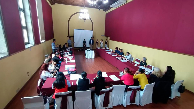 Reconocen a 10 empresas de Michoacán por buenas prácticas higiénicas