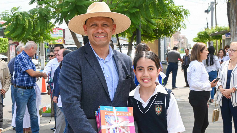 Sahuayo inicia ciclo escolar comprometido con la Nueva Escuela Mexicana 